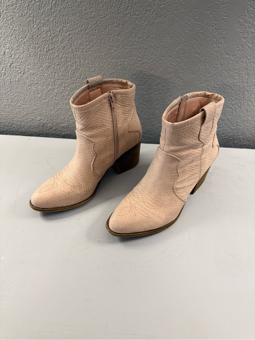 Dirty Laundry Blush Pink Ankle Western Booties